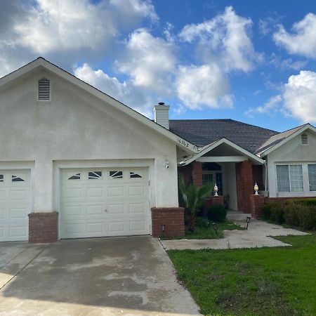 Beautiful Peaceful Desirable Home In Madera Rancho Exterior photo
